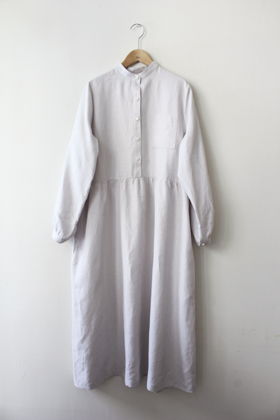 No.118 スタンドカラーのドレス